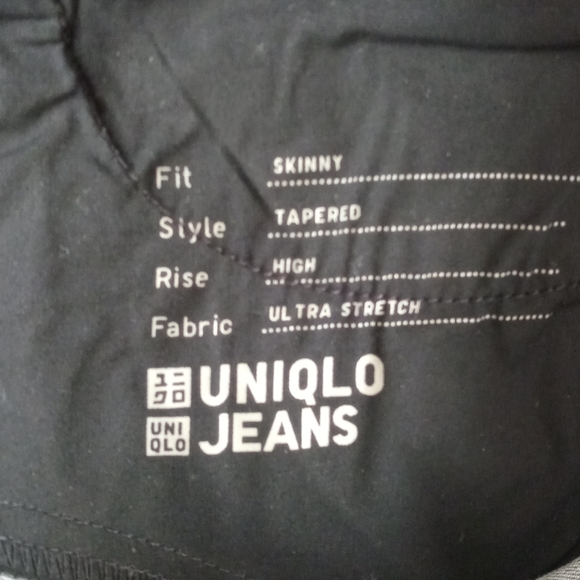 DONATED! UNIQLO High Rise Skinny Jeans, Size 24 - Picture 8 of 8